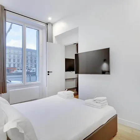 Pick A Flat'S Apartment In Neuilly Sur Seine - Avenue Charles De Gaulle Buitenkant foto