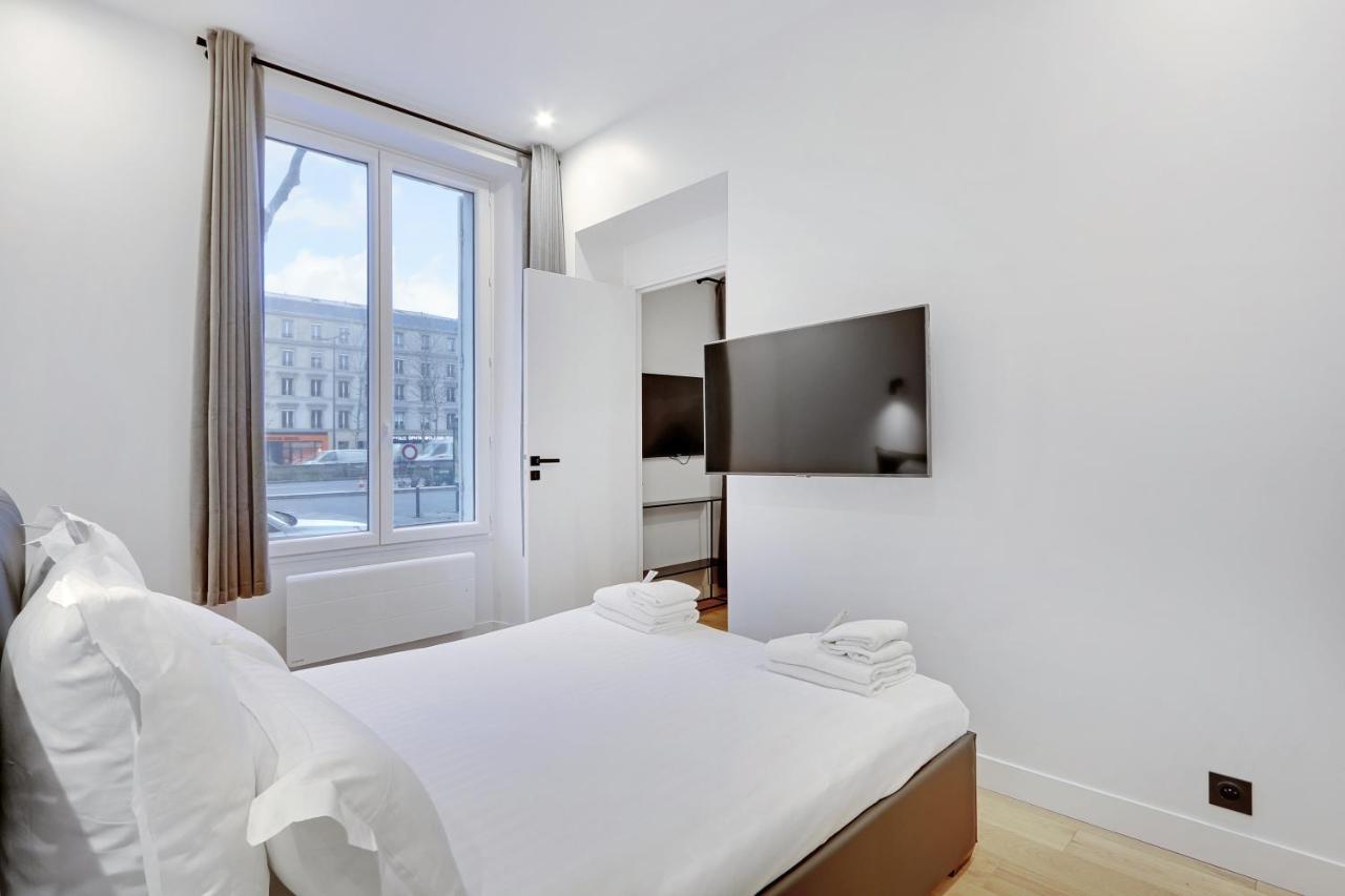 Pick A Flat's In Sur Seine - Avenue Charles De Gaulle Apartment