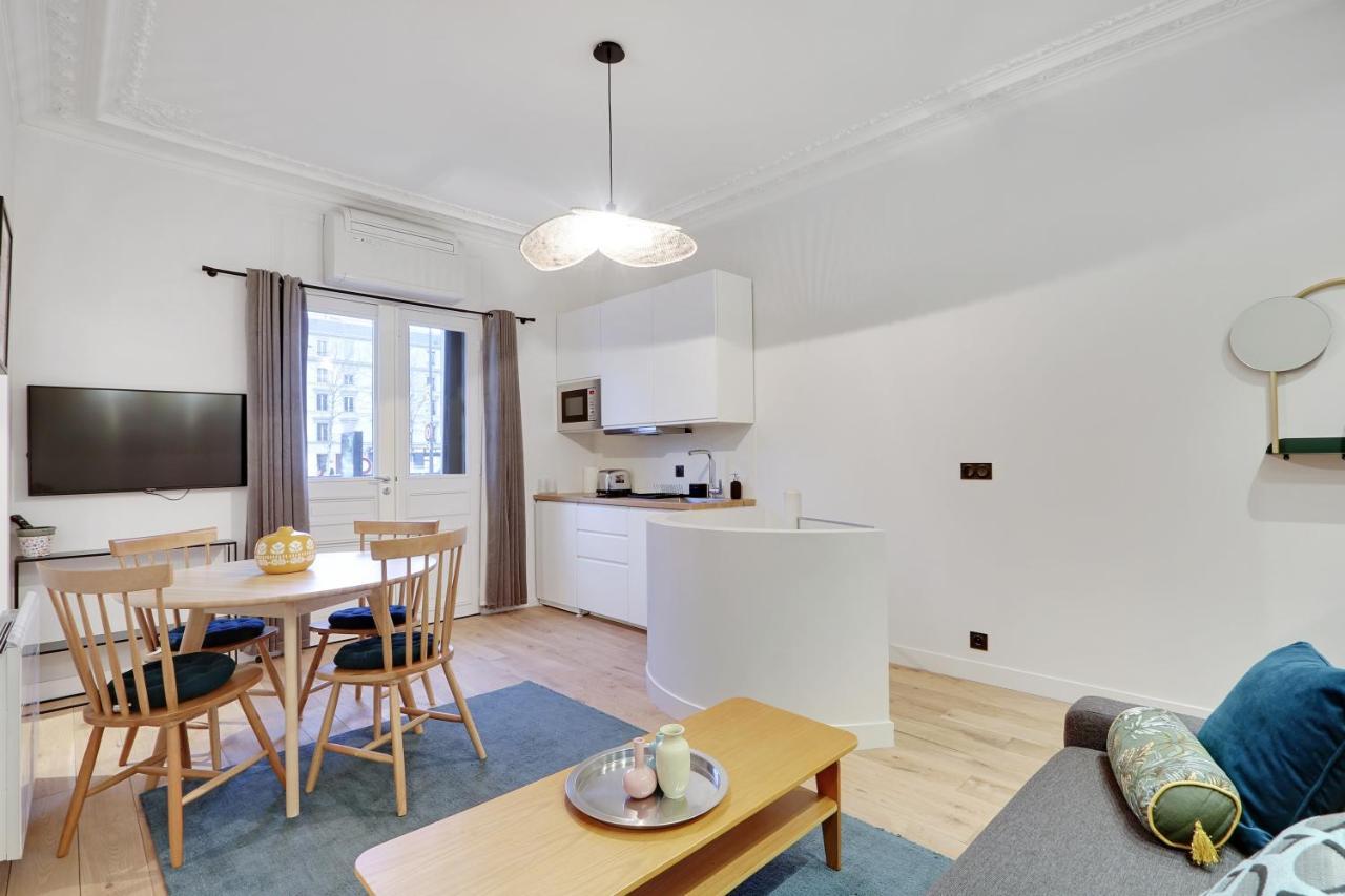 Pick A Flat's In Sur Seine - Avenue Charles De Gaulle Neuilly-sur-Seine