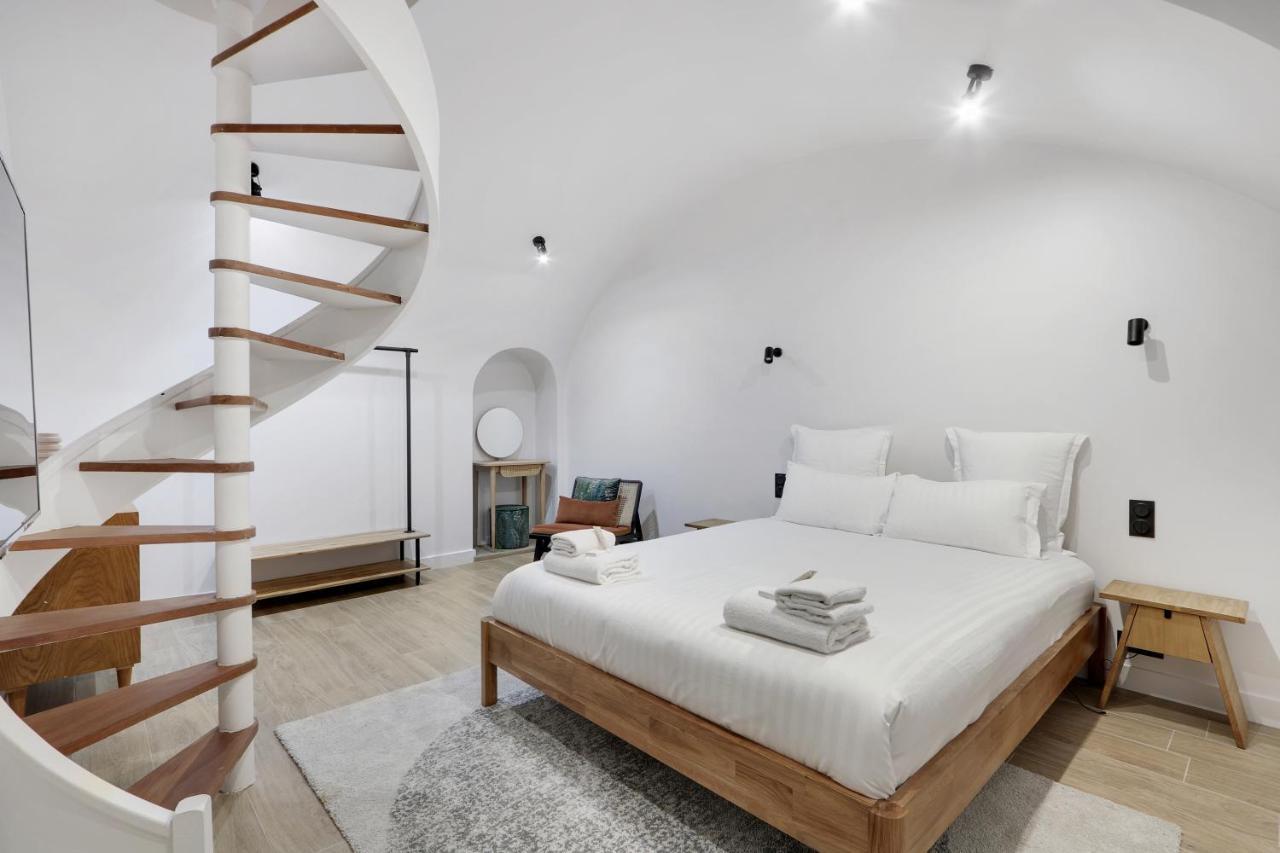 Apartment Pick A Flat's In Sur Seine - Avenue Charles De Gaulle